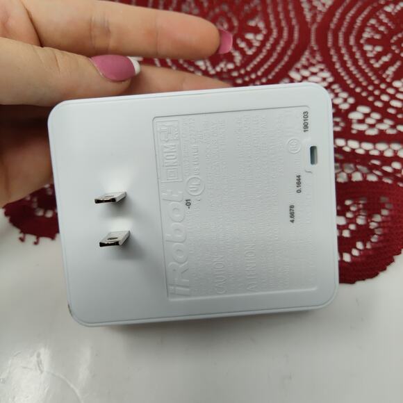 iRobot Braava Jet 240 Mopping Robot + Battery & Charger Untested Extras! - Picture 6 of 16